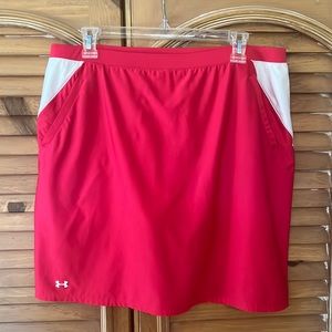 NWOT WMNs Under Armour Skort Cardinal Red white 3 pocket tennis golf pickleball